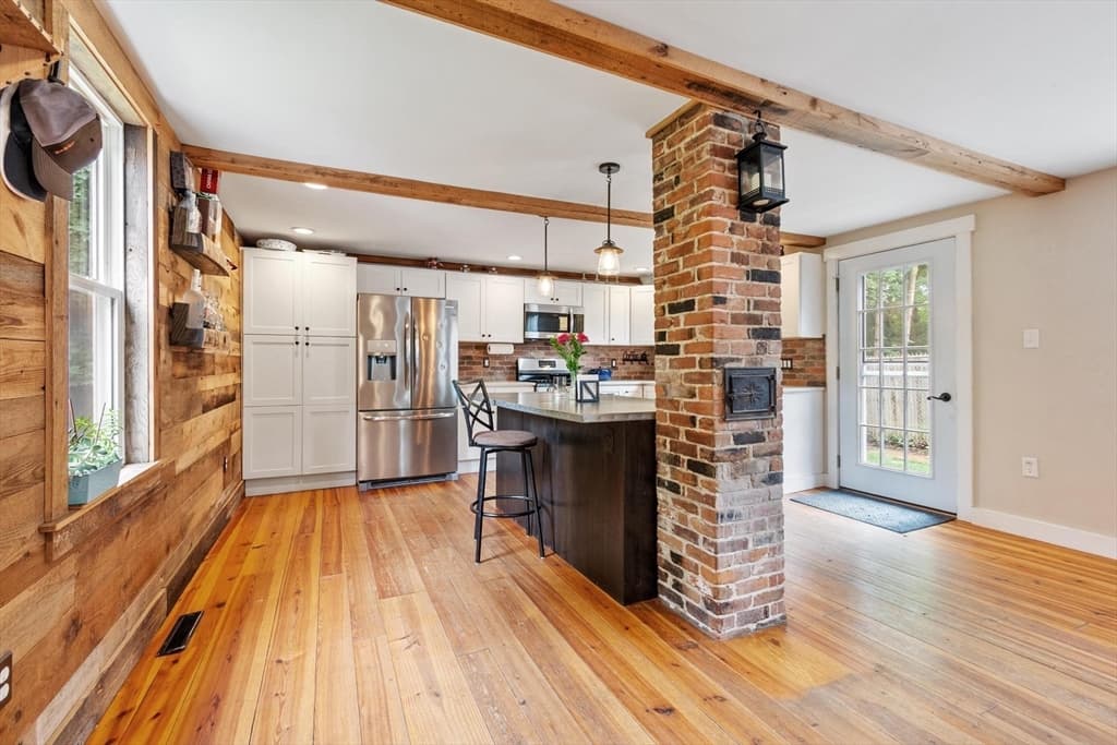 5 Mill St, Pepperell MA 01463 photo 7