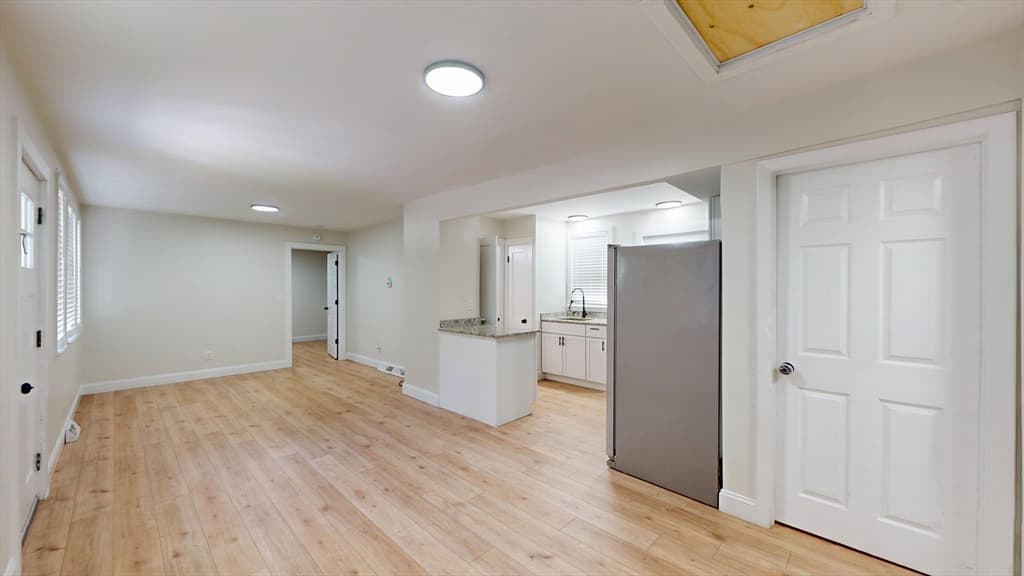 Single Family Residence at 311 Winthrop Street, Rehoboth MA 02769, photo 6 of 29