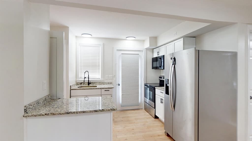 Single Family Residence at 311 Winthrop Street, Rehoboth MA 02769, photo 8 of 29
