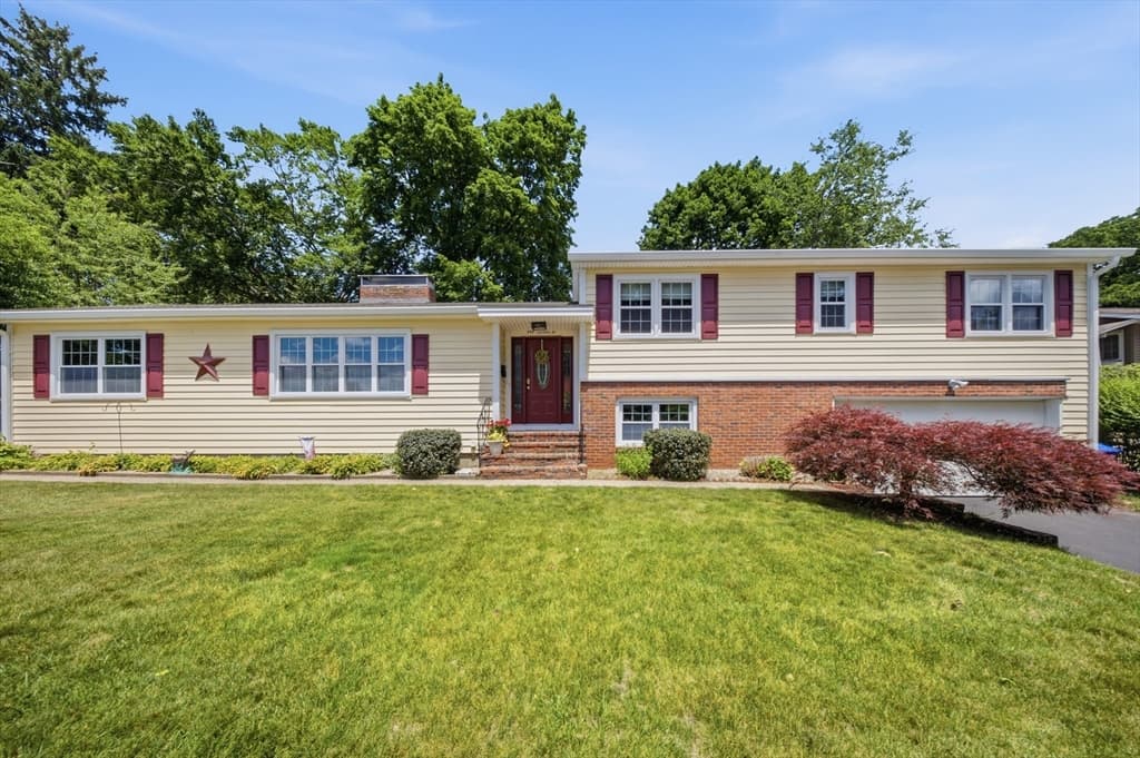 Single Family Residence at 494 Laurel St, Manchester NH 03103, Manchester