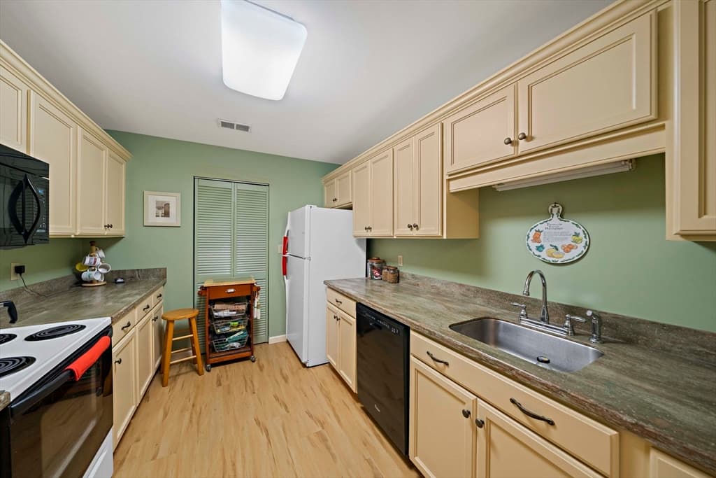 90 Sea Street # 134, Weymouth MA 02191 photo 8