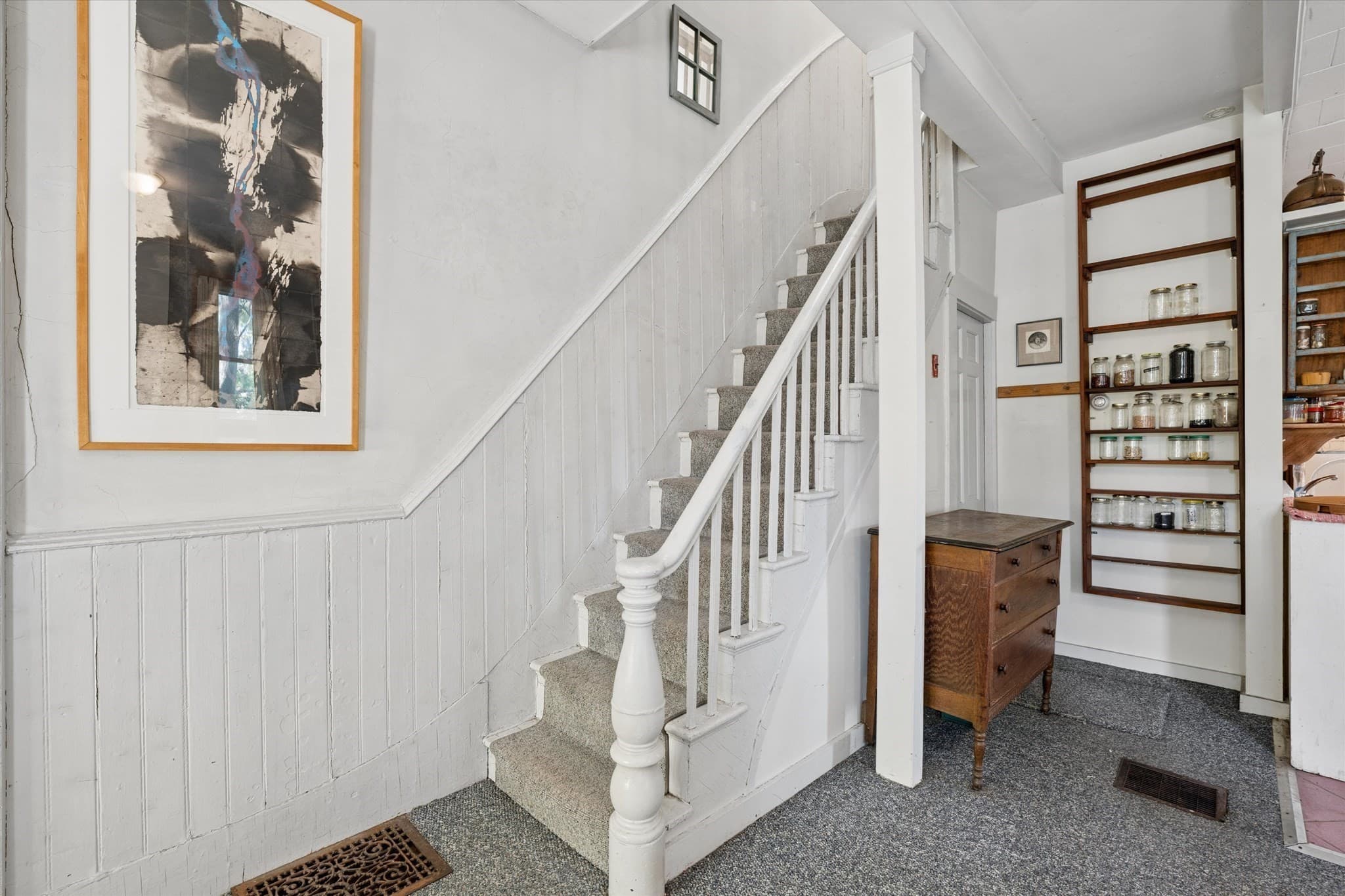 Single Family Residence at 10 Eldridge Pl, Chelsea MA 02150, Chelsea, photo 5 of 20