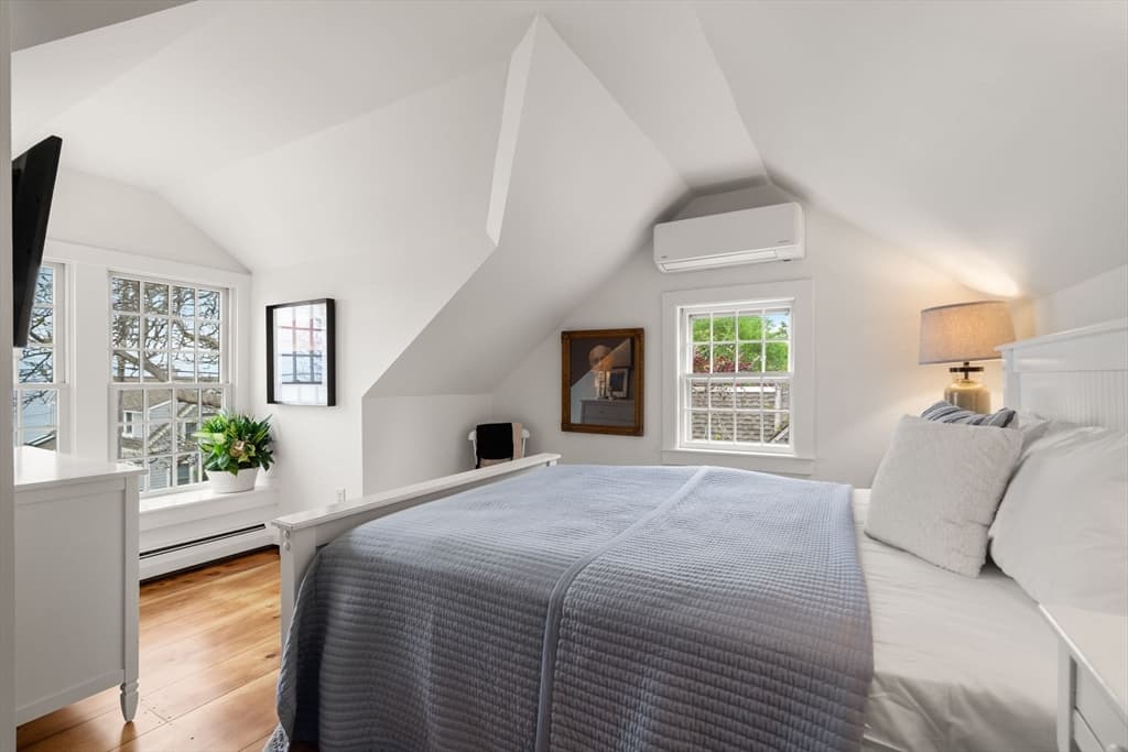 Condominium at 558 Commercial St # A, Provincetown MA 02657, Provincetown, photo 22 of 28