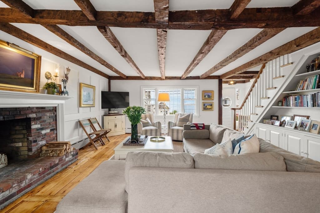 Condominium at 558 Commercial St # A, Provincetown MA 02657, Provincetown, photo 9 of 28