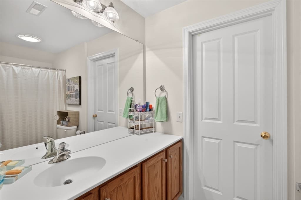 Single Family Residence at 7 Madison Reach, Plymouth MA 02360, photo 35 of 41