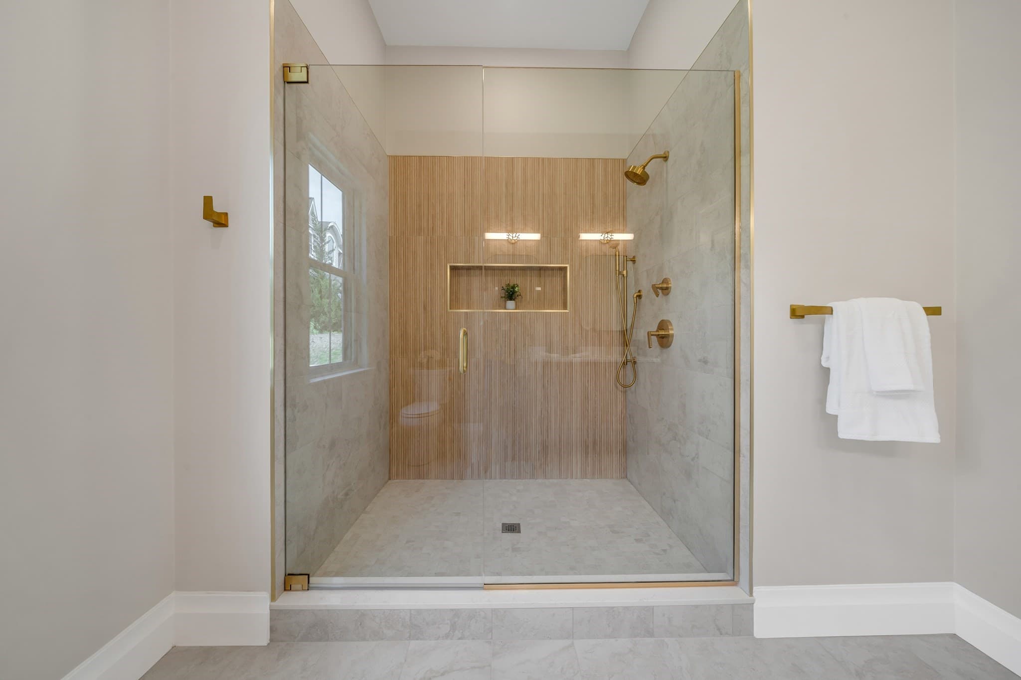 Single Family Residence at 7 Cider Hill Way, Andover MA 01810, Andover, photo 16 of 42