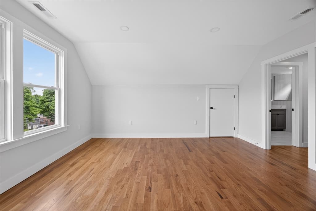 Condominium at 21 Hutchinson Street # B, Winthrop MA 02152, Winthrop, photo 27 of 32