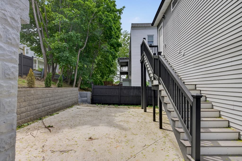Condominium at 21 Hutchinson Street # B, Winthrop MA 02152, Winthrop, photo 30 of 32