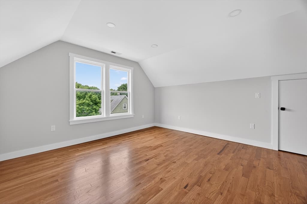 Condominium at 21 Hutchinson Street # B, Winthrop MA 02152, Winthrop, photo 21 of 32