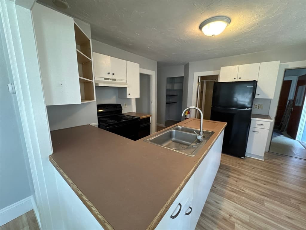 4 Family at 59 Cooper Ave, Woonsocket RI 02895, Woonsocket, photo 13 of 42