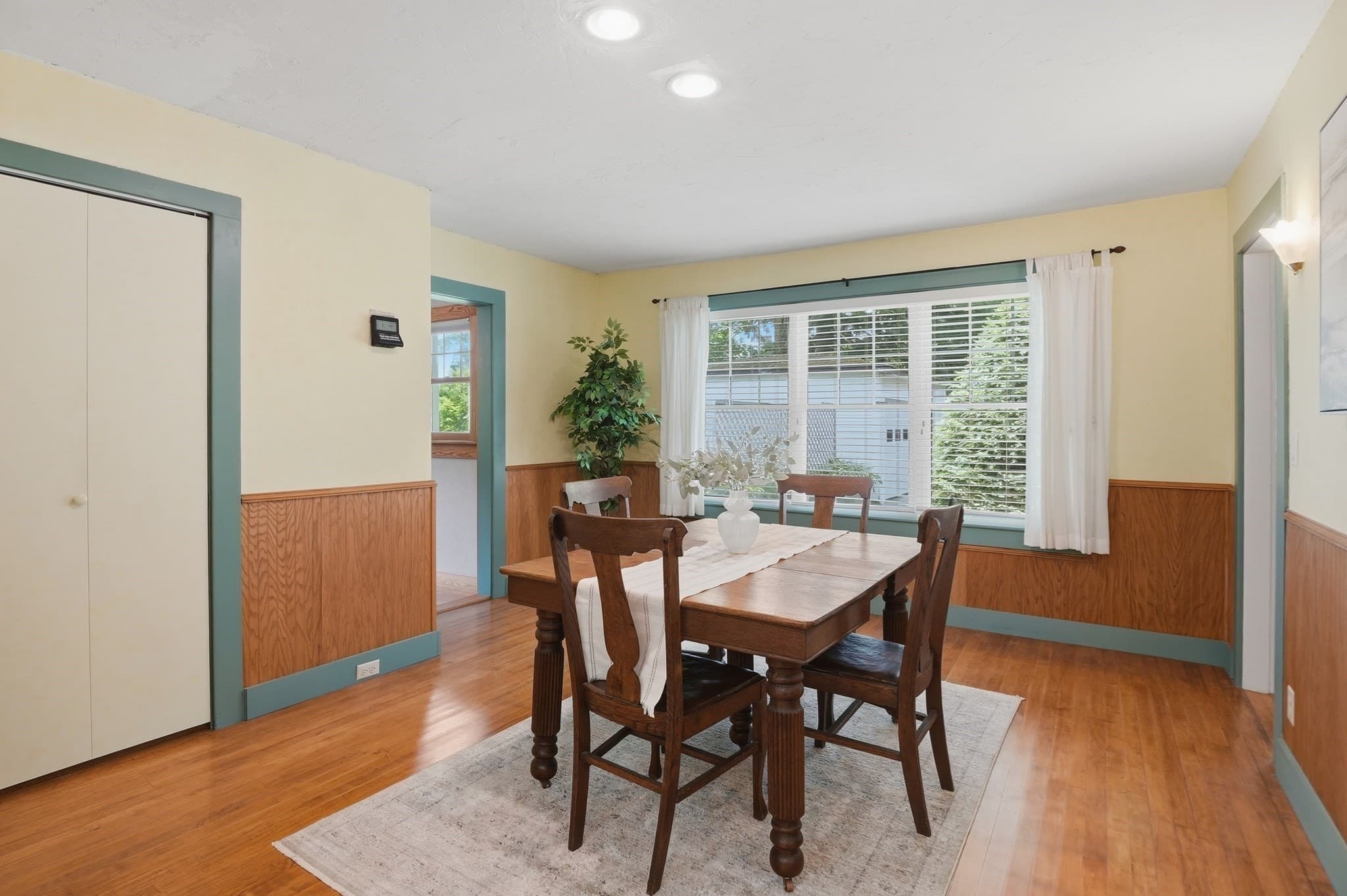 Single Family Residence at 3 Beach Street, Westborough MA 01581, photo 12 of 33