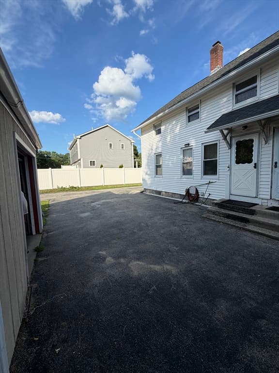38 C St # 38, Northbridge MA 01588 photo 4