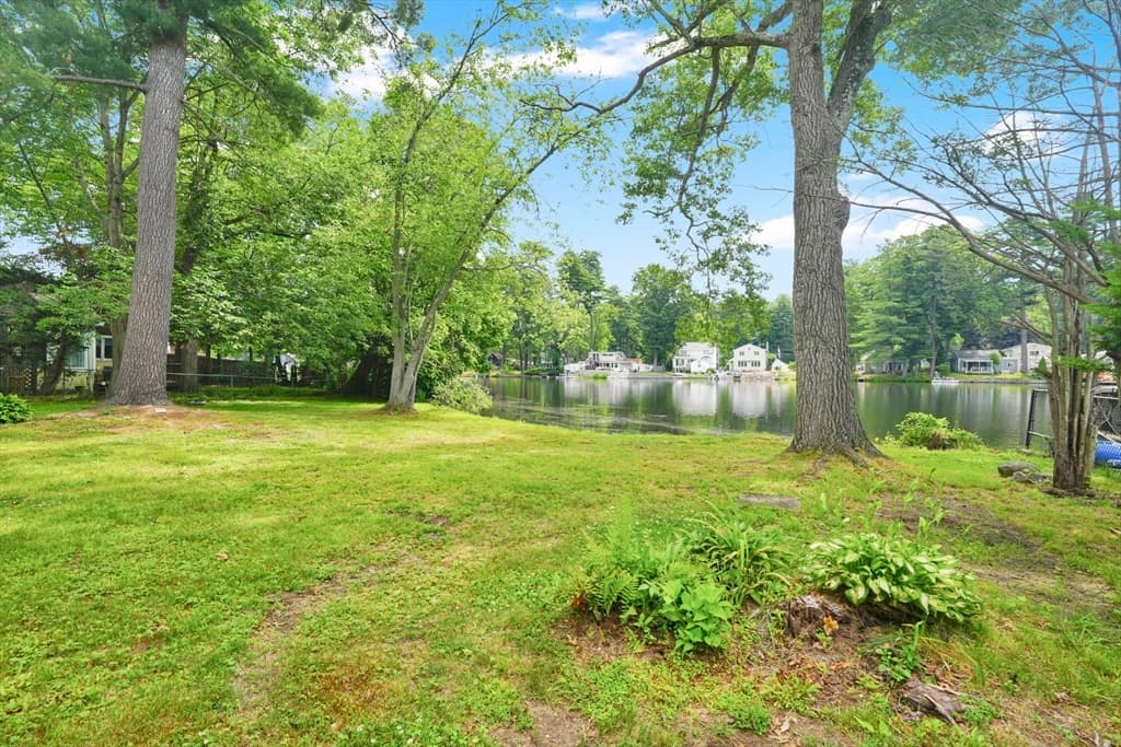 42 Wheeler Dr, Enfield CT 06082 photo 34