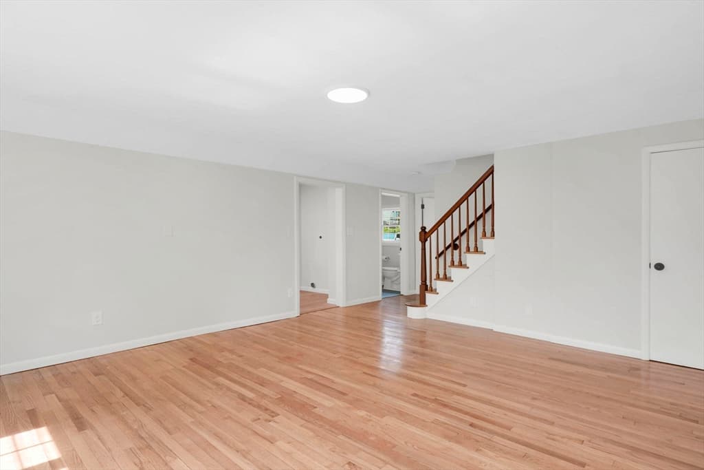 42 Wheeler Dr, Enfield CT 06082 photo 21