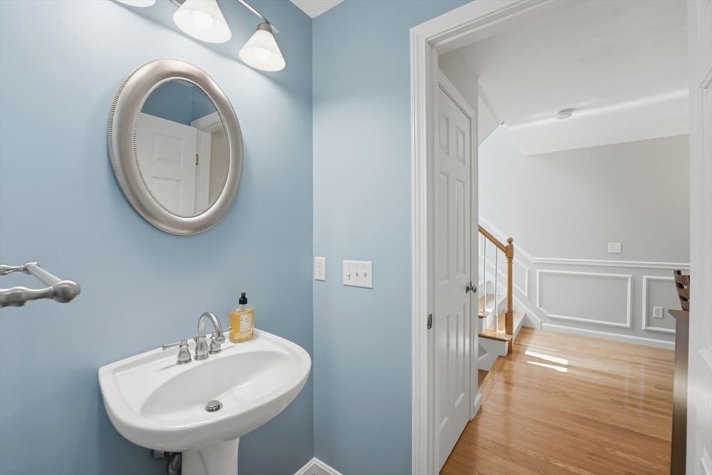 Condominium at 23 Azalea Ln # 23, Grafton MA 01519, Grafton, photo 27 of 41