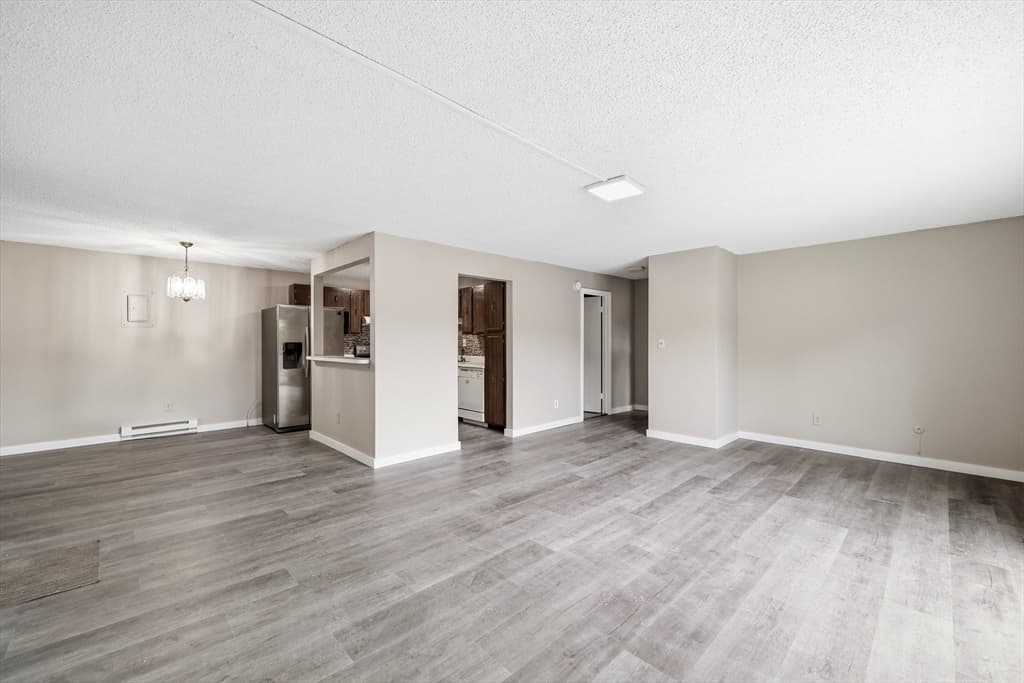 Condominium at 80 Damon Rd # 4302, Northampton MA 01060, Northampton, photo 4 of 25
