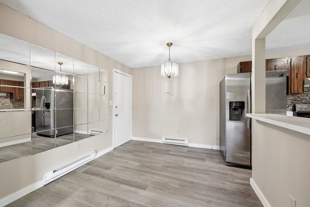 Condominium at 80 Damon Rd # 4302, Northampton MA 01060, Northampton, photo 8 of 25