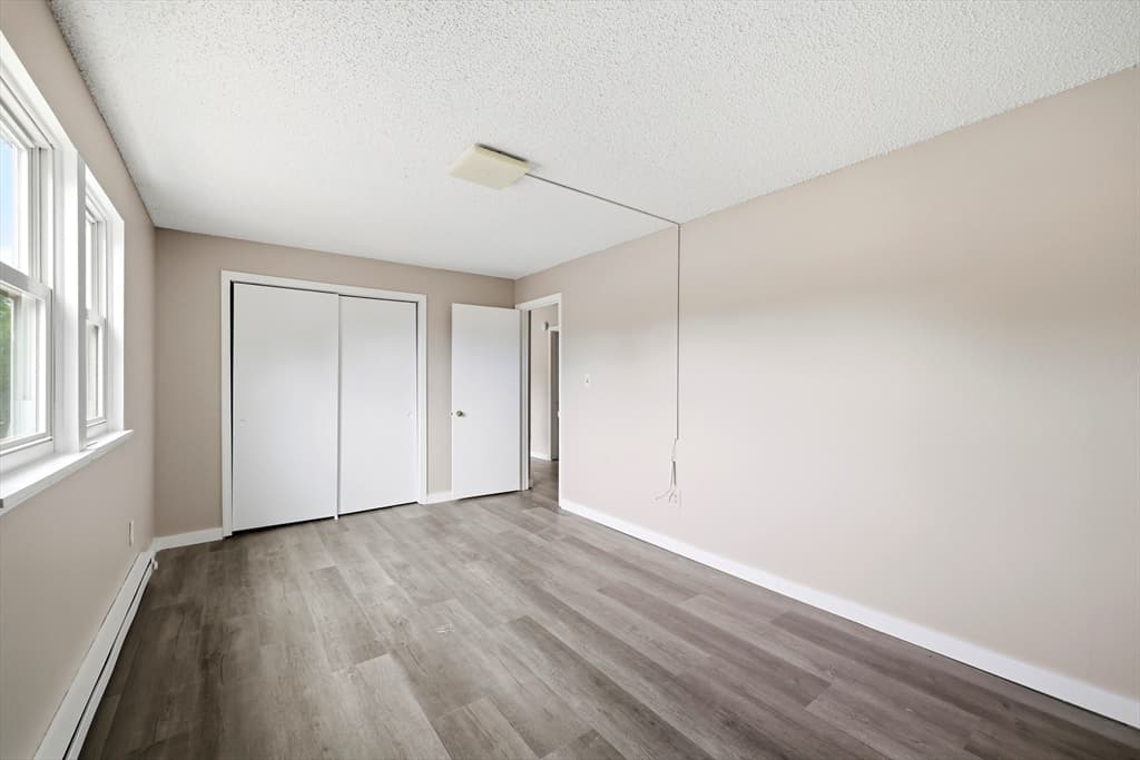 Condominium at 80 Damon Rd # 4302, Northampton MA 01060, Northampton, photo 21 of 25
