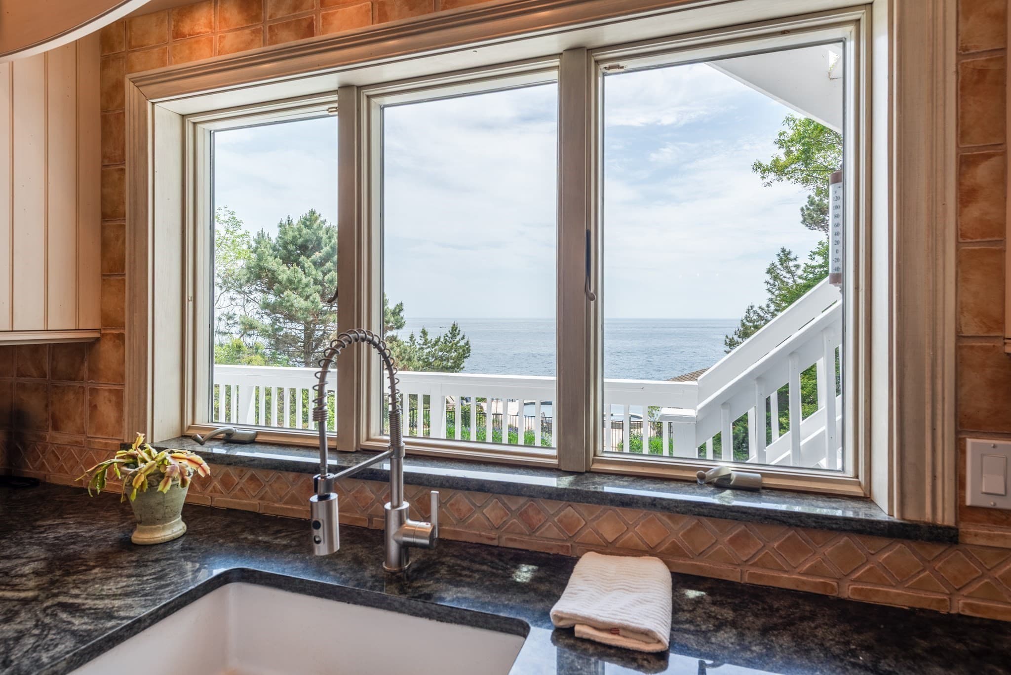 Single Family Residence at 16 Hesperus Circle, Gloucester MA 01930, Gloucester, photo 12 of 40