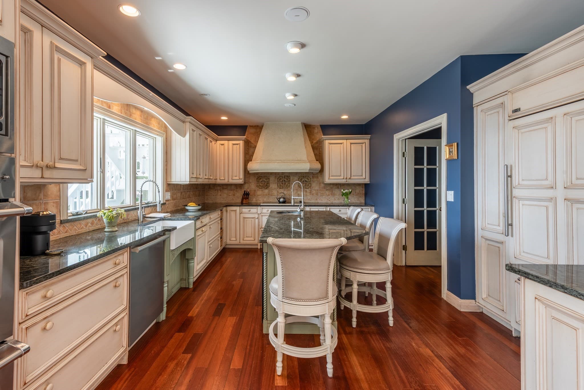 Single Family Residence at 16 Hesperus Circle, Gloucester MA 01930, Gloucester, photo 10 of 40