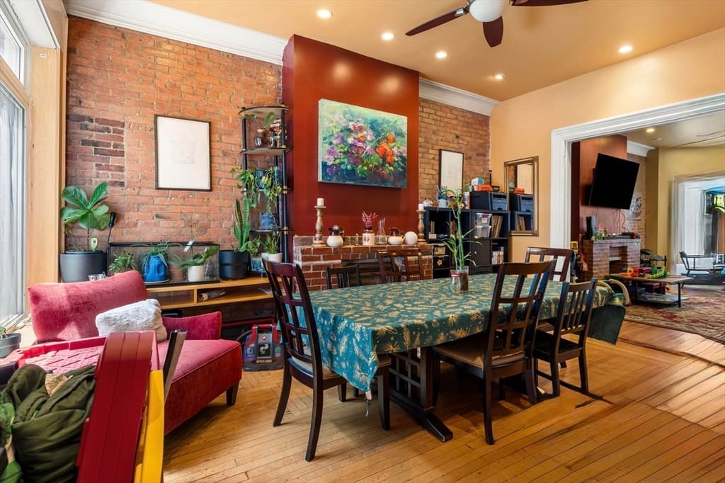 Single Family Residence at 16 Perrin St, Boston MA 02119, Boston, photo 6 of 37
