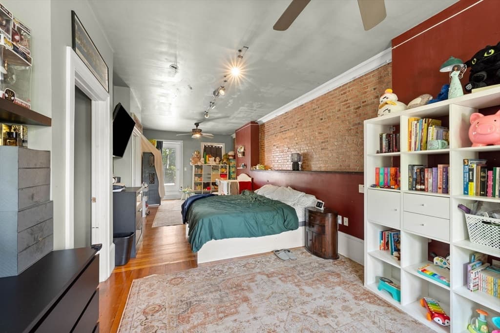 Single Family Residence at 16 Perrin St, Boston MA 02119, Boston, photo 14 of 37
