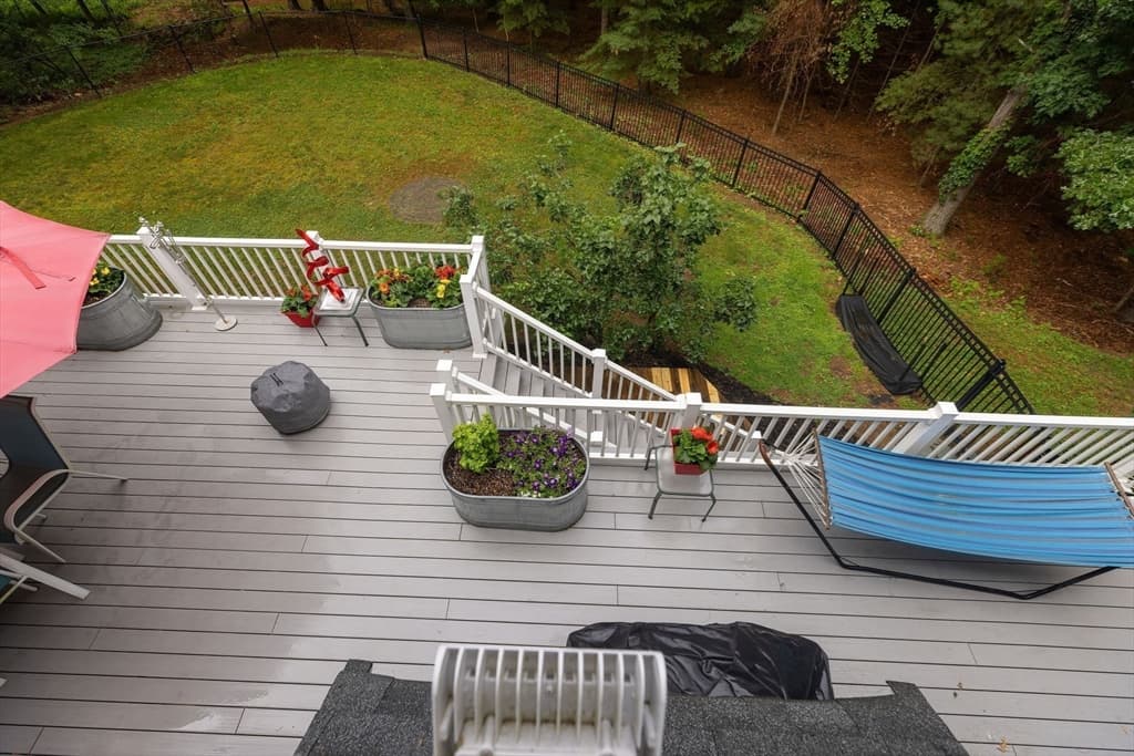 Single Family Residence at 7 Tinkers Ledge Rd, Duxbury MA 02332, Duxbury, photo 26 of 41