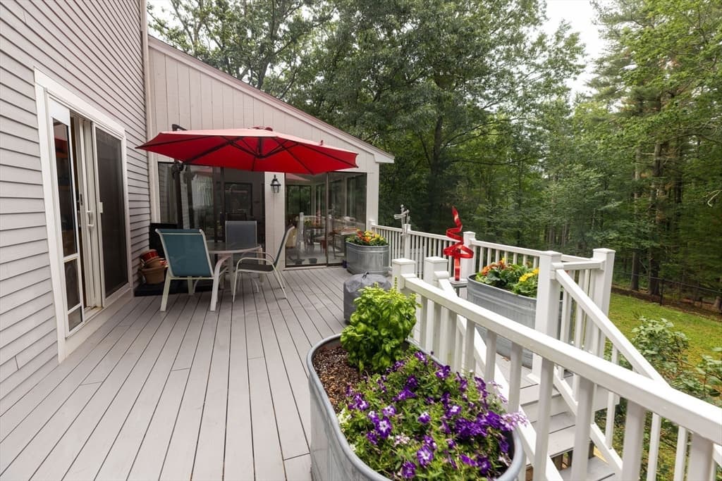 Single Family Residence at 7 Tinkers Ledge Rd, Duxbury MA 02332, Duxbury, photo 29 of 41