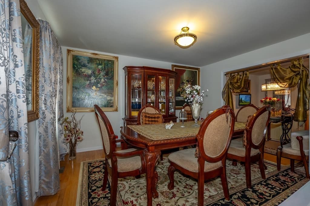 5 Poe Cir, Tyngsborough MA 01879 photo 5