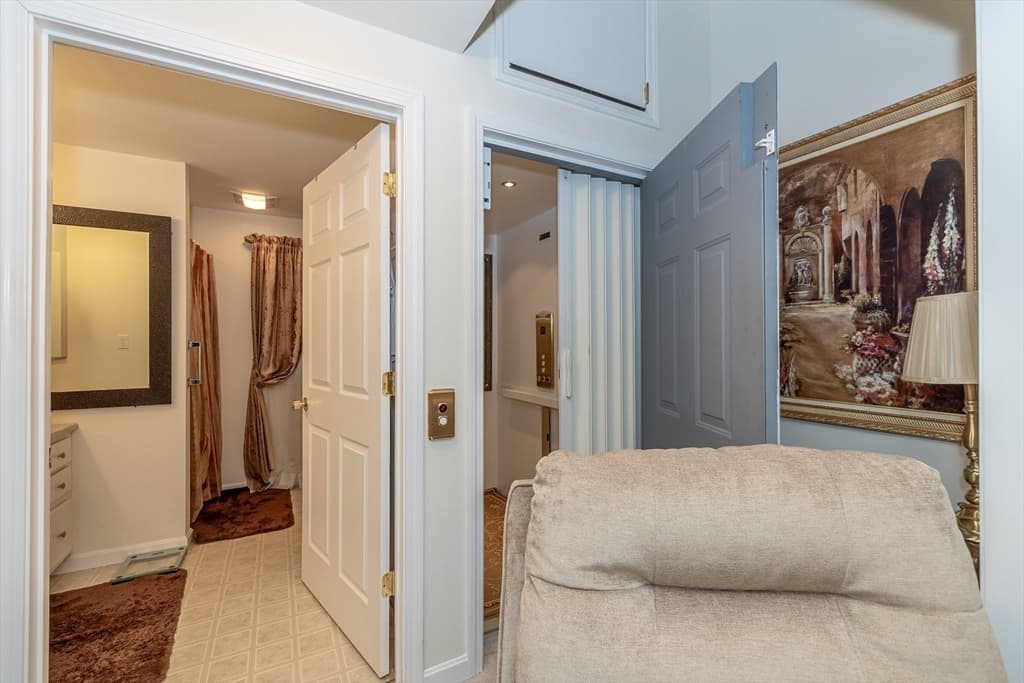 5 Poe Cir, Tyngsborough MA 01879 photo 15
