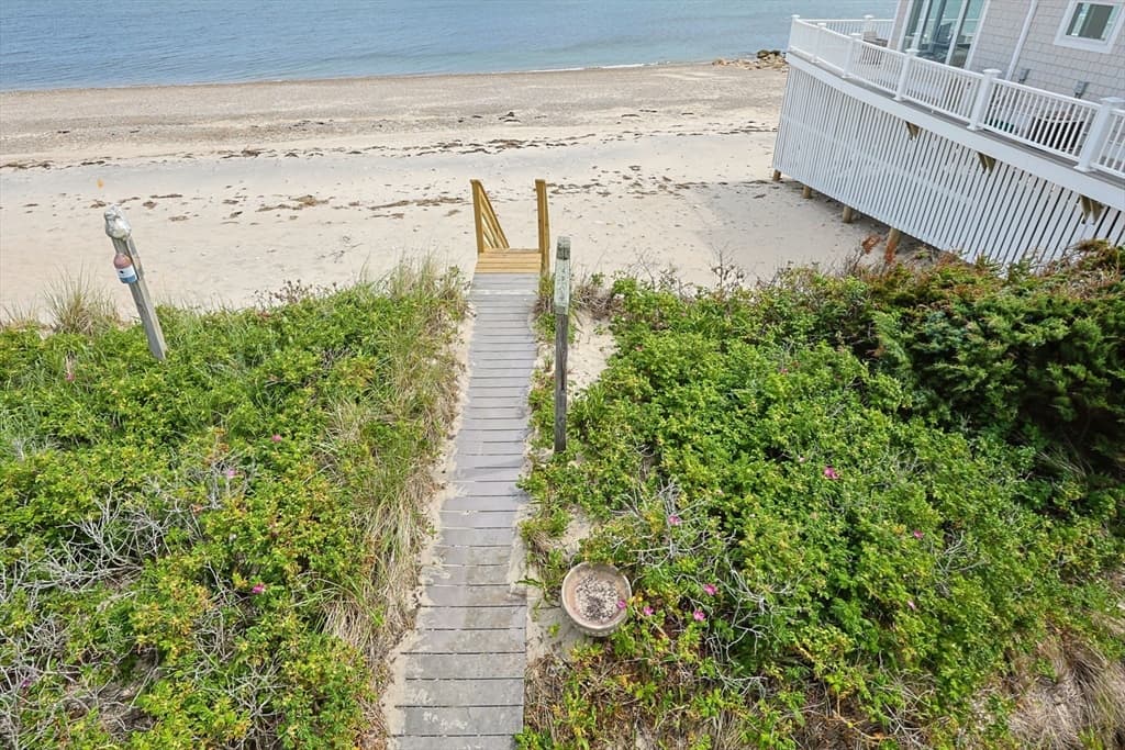 Condominium at 70 Salt Marsh Rd # A, Sandwich MA 02537, Sandwich, photo 23 of 30