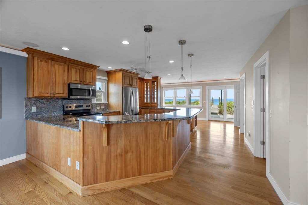 Condominium at 70 Salt Marsh Rd # A, Sandwich MA 02537, Sandwich, photo 6 of 30