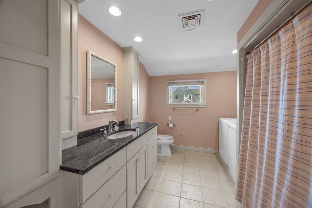 Condominium at 70 Salt Marsh Rd # A, Sandwich MA 02537, Sandwich, photo 16 of 30