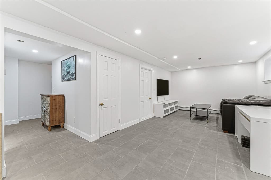 Single Family Residence at 63 Dickerman Lane, Braintree MA 02184, photo 31 of 34