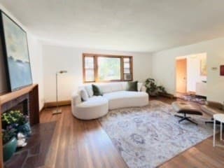 84 Oak Street, Winchester MA 01890 photo 3