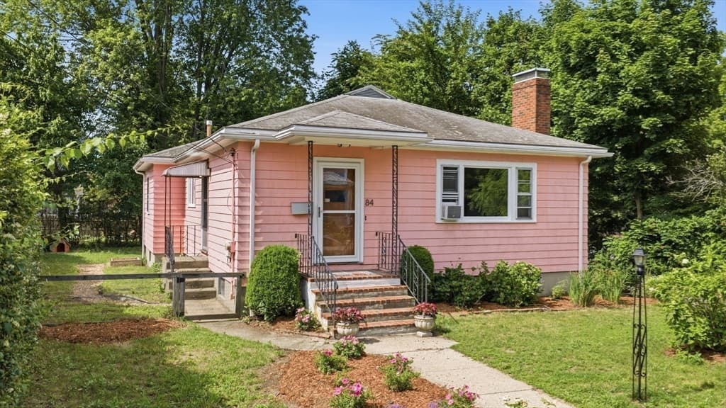 84 Oak Street, Winchester MA 01890