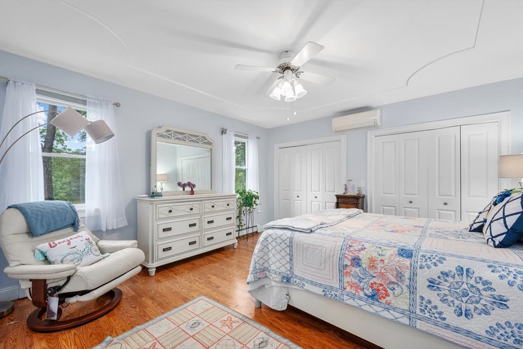 Single Family Residence at 35 Bayshore Dr, Mashpee MA 02649, Mashpee, photo 12 of 41