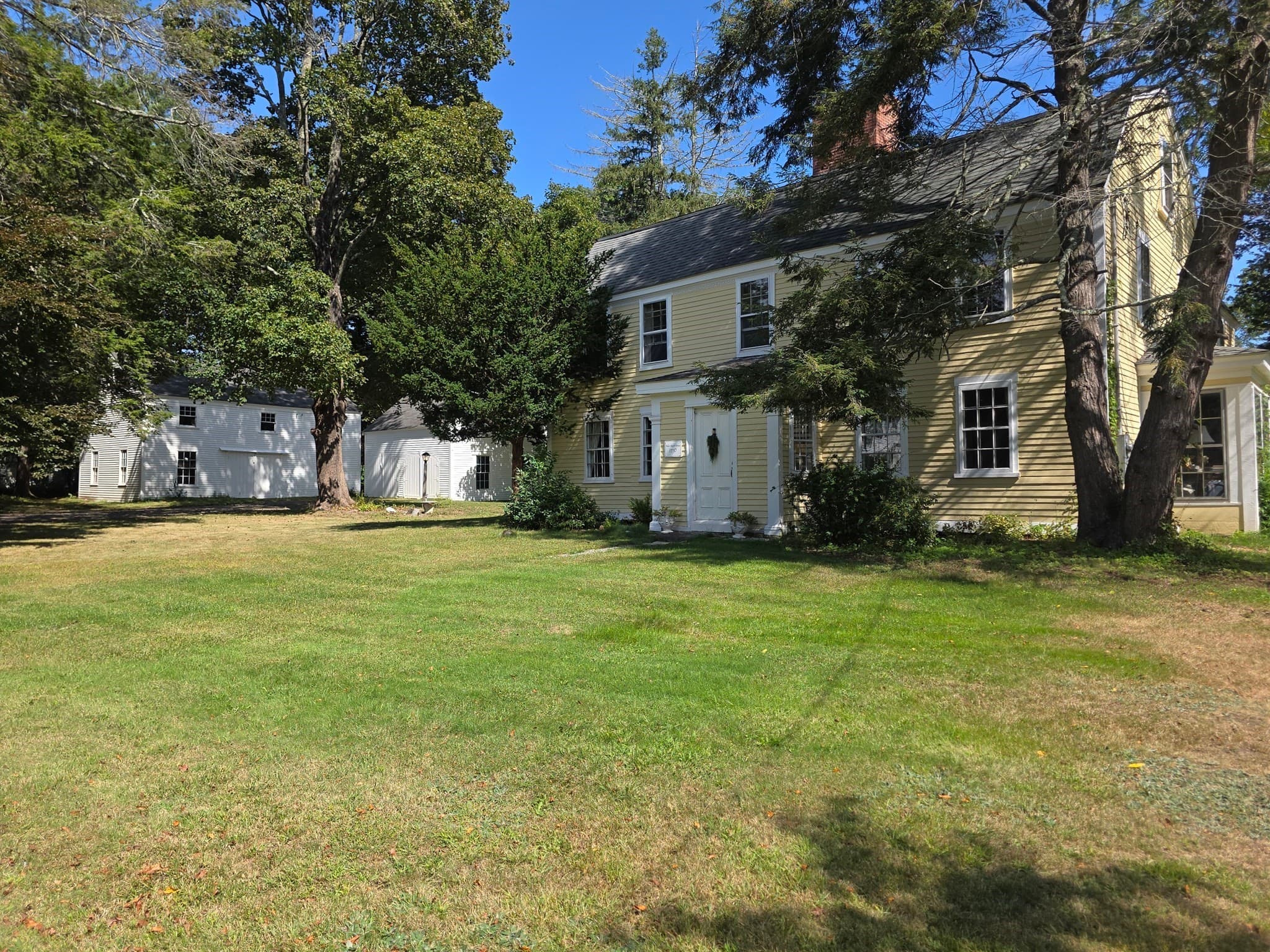 2 Elm St, Boxford MA 01921