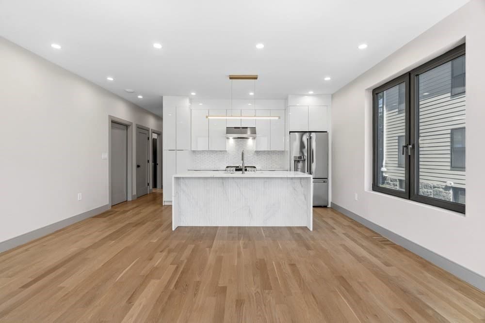 32 Mckone Street, Boston MA 02122