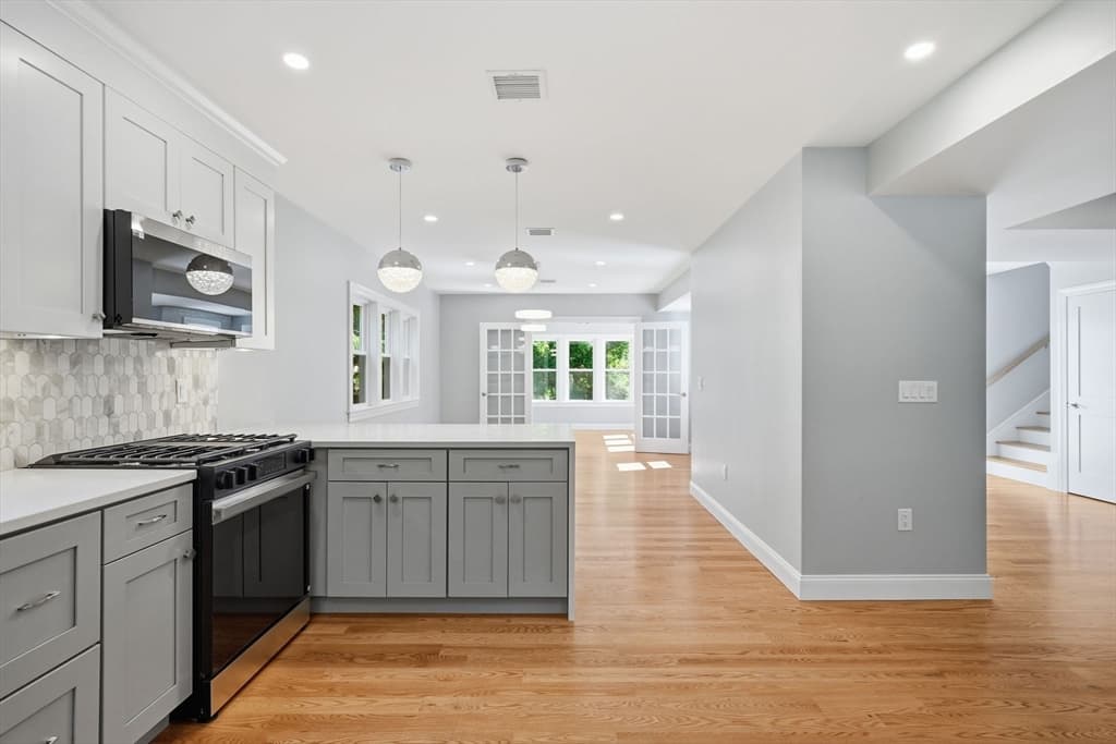 16 Old Cambridge Turnpike, Lincoln MA 01773 photo 12