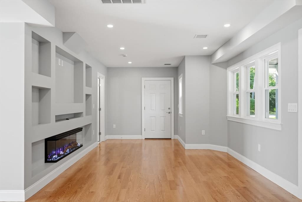 16 Old Cambridge Turnpike, Lincoln MA 01773 photo 8