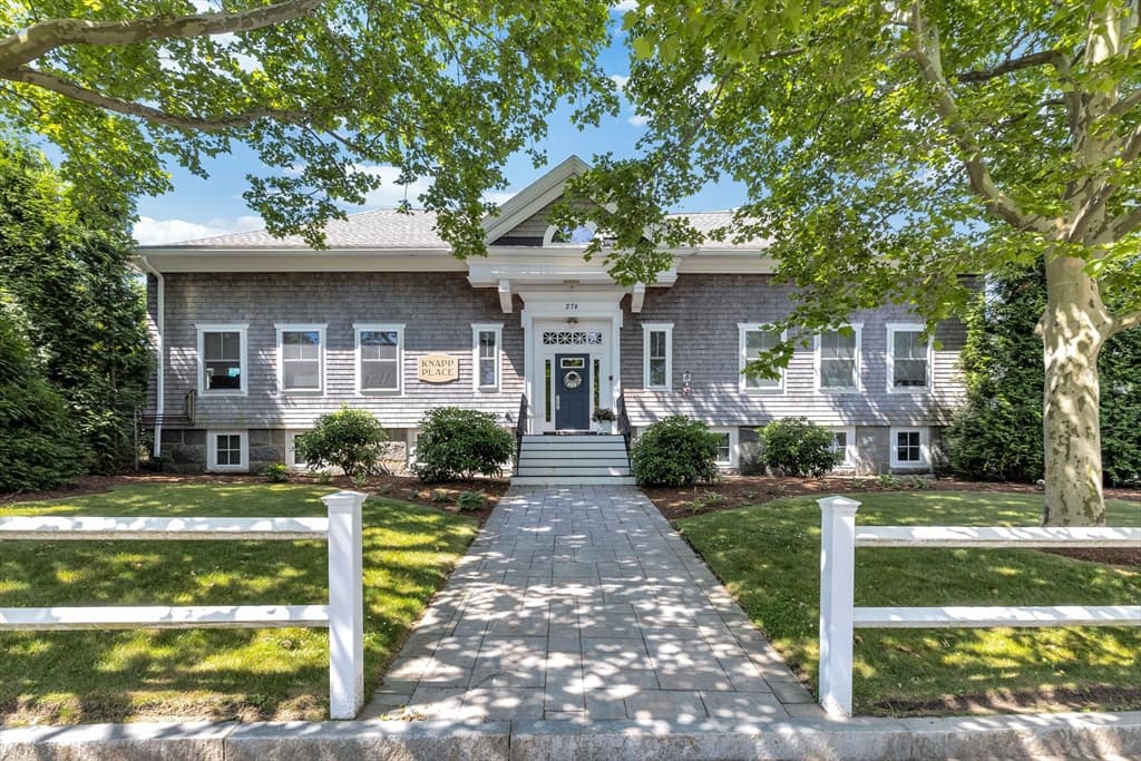 278 Court St # 104, Plymouth MA 02360