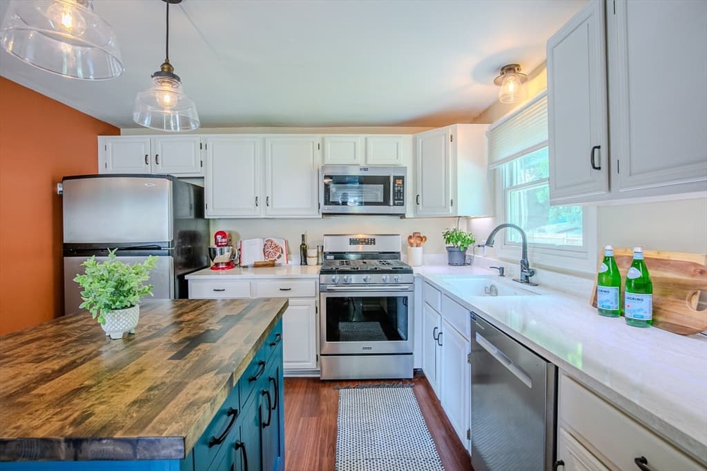 Single Family Residence at 13 Christie Drive # B, Newburyport MA 01950, Newburyport, photo 10 of 33