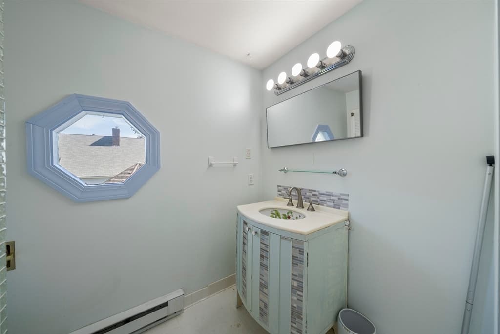 Condominium at 12 State Rd # 1B, Plymouth MA 02360, Plymouth, photo 27 of 30