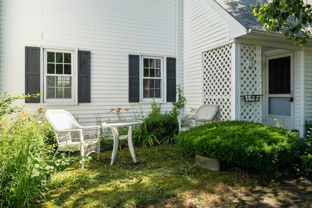 Condominium at 12 State Rd # 1B, Plymouth MA 02360, Plymouth, photo 3 of 30