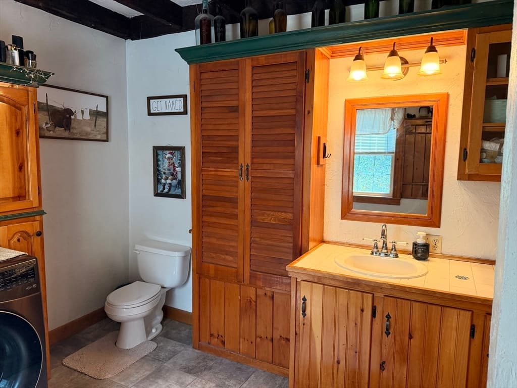 Single Family Residence at 33 Coldbrook Rd, Oakham MA 01068, photo 13 of 31