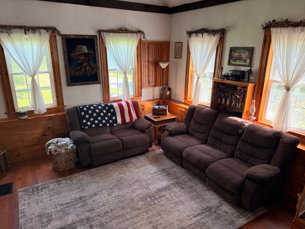Single Family Residence at 33 Coldbrook Rd, Oakham MA 01068, photo 5 of 31