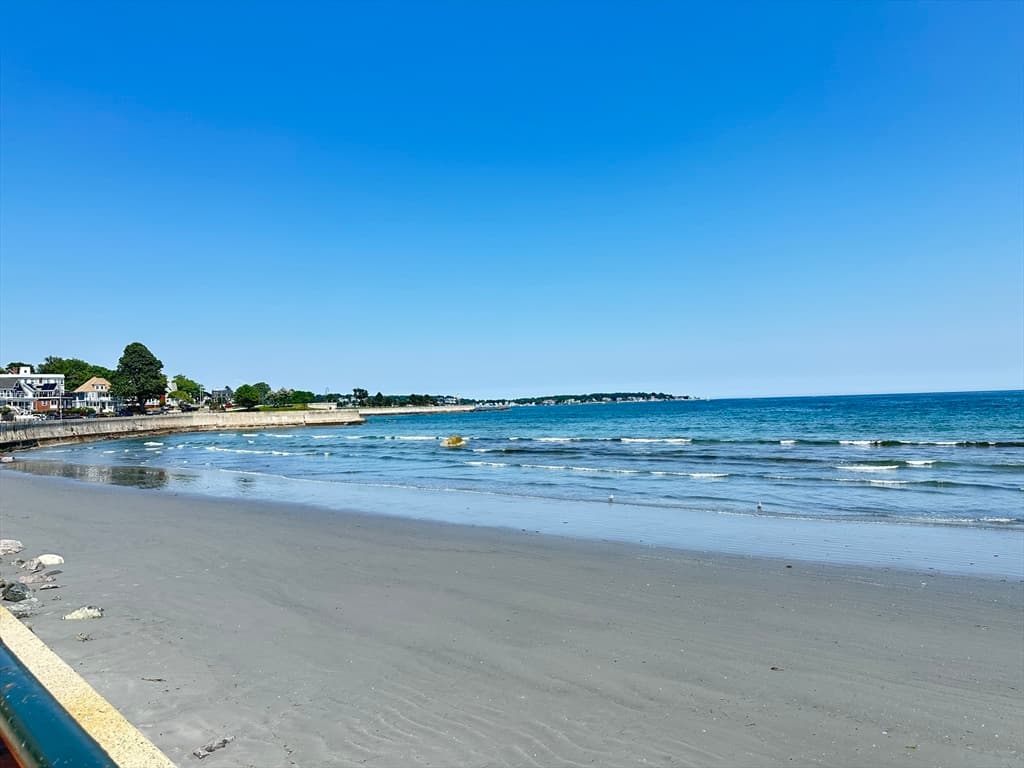 Condominium at 101 Nahant St # 3, Lynn MA 01902, Lynn, photo 3 of 24