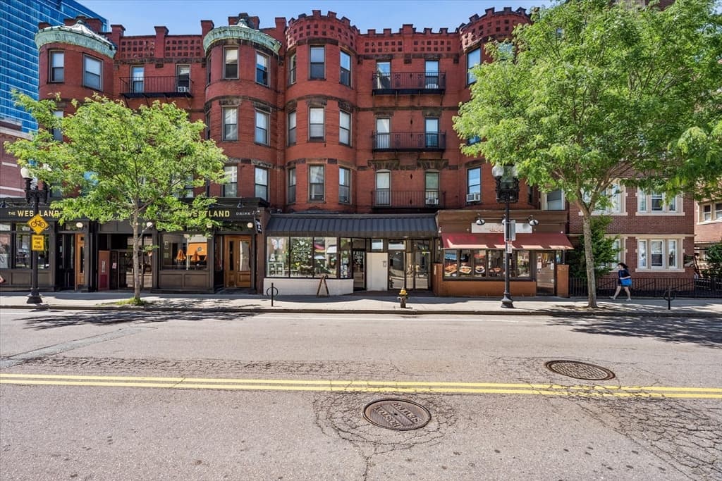 Condominium at 28 Edgerly Rd # 2, Boston MA 02115, Boston, photo 17 of 21