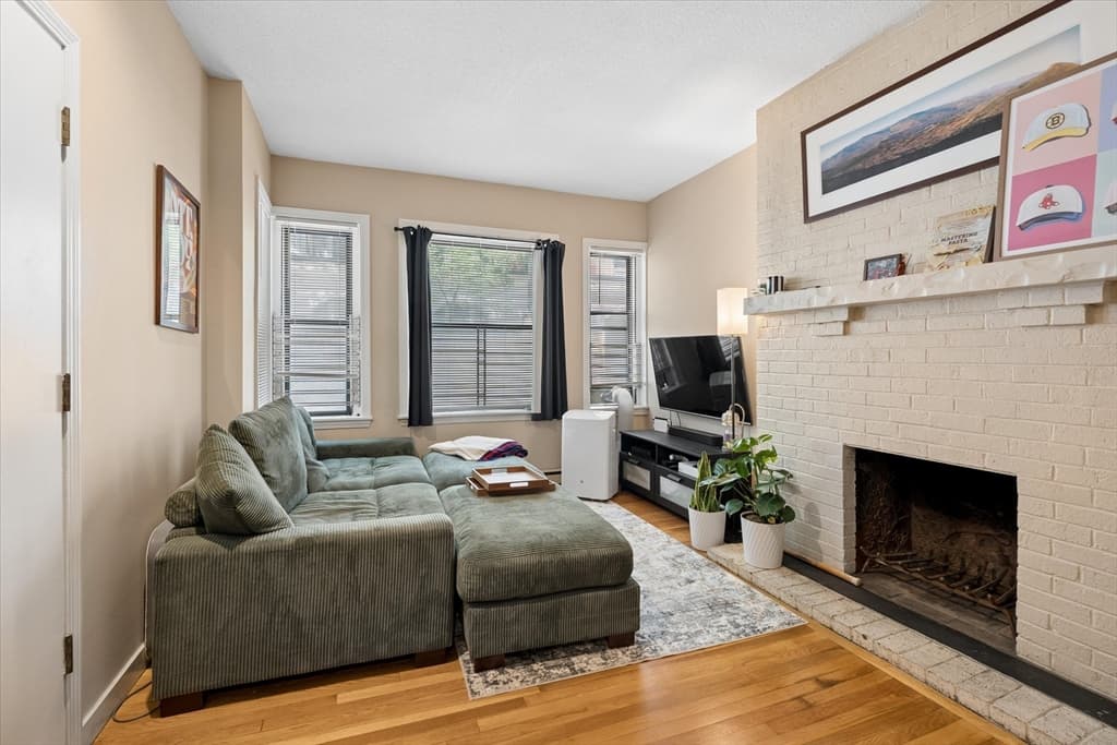 Condominium at 28 Edgerly Rd # 2, Boston MA 02115, Boston, photo 3 of 21